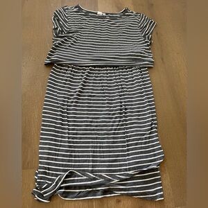 Maternity and postpartum nursing friendly dress